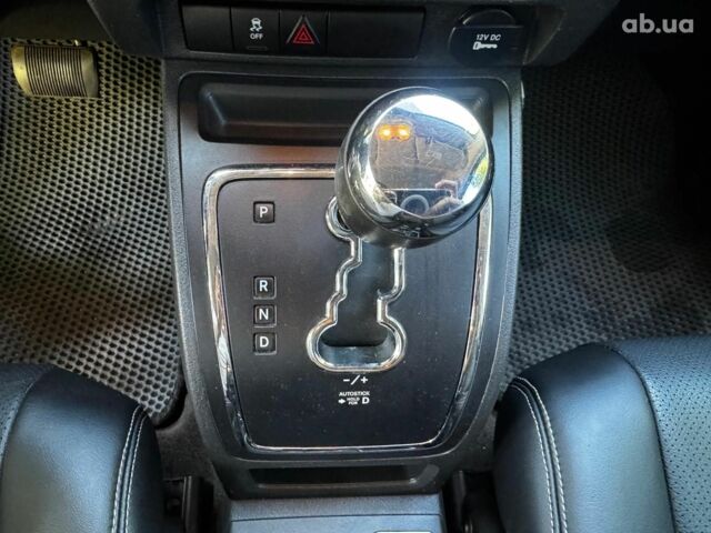 Сірий Джип Compass, об'ємом двигуна 2.4 л та пробігом 250 тис. км за 10790 $, фото 18 на Automoto.ua