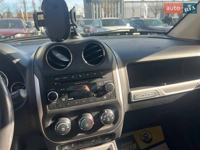 Сірий Джип Compass, об'ємом двигуна 2.36 л та пробігом 89 тис. км за 10700 $, фото 11 на Automoto.ua