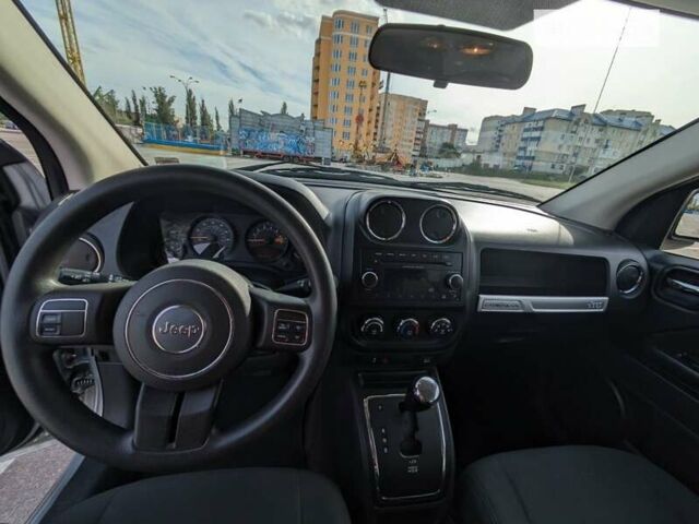 Серый Джип Компас, объемом двигателя 2.36 л и пробегом 171 тыс. км за 8500 $, фото 10 на Automoto.ua