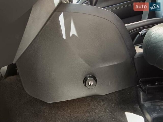 Серый Джип Компас, объемом двигателя 2.36 л и пробегом 125 тыс. км за 11500 $, фото 13 на Automoto.ua