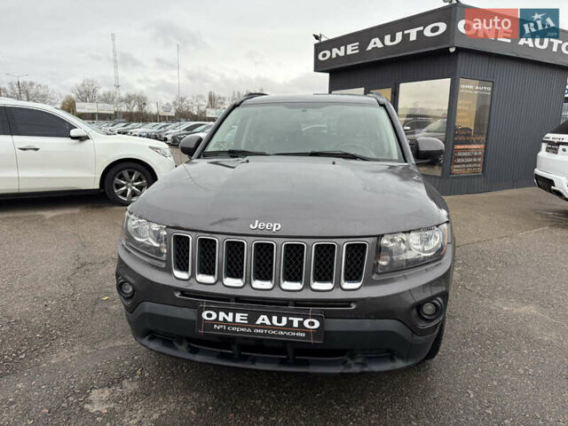 Сірий Джип Compass, об'ємом двигуна 2.36 л та пробігом 263 тис. км за 11490 $, фото 9 на Automoto.ua