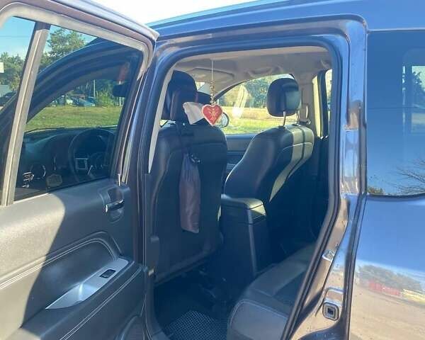 Серый Джип Компас, объемом двигателя 2.36 л и пробегом 264 тыс. км за 9800 $, фото 14 на Automoto.ua