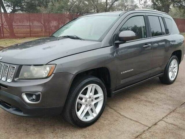 Серый Джип Компас, объемом двигателя 2.4 л и пробегом 85 тыс. км за 5600 $, фото 1 на Automoto.ua