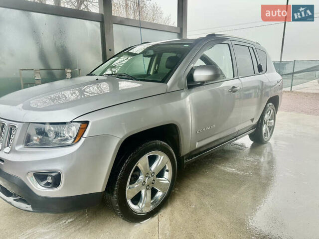 Серый Джип Компас, объемом двигателя 2.4 л и пробегом 160 тыс. км за 10500 $, фото 2 на Automoto.ua