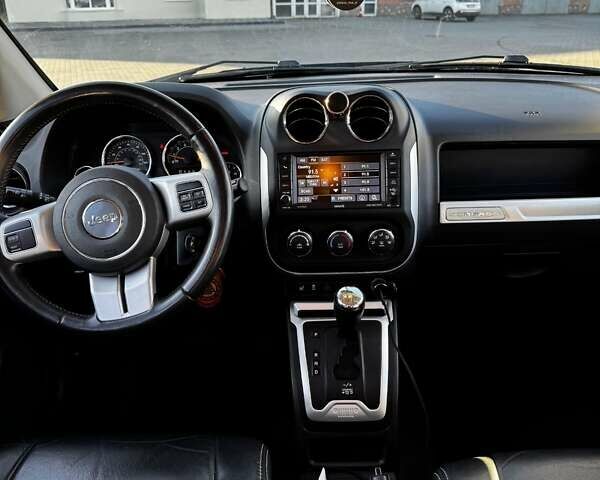 Серый Джип Компас, объемом двигателя 2.36 л и пробегом 167 тыс. км за 10300 $, фото 21 на Automoto.ua