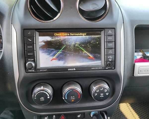 Сірий Джип Compass, об'ємом двигуна 2.36 л та пробігом 135 тис. км за 10500 $, фото 10 на Automoto.ua