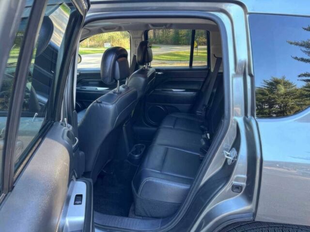 Серый Джип Компас, объемом двигателя 2.4 л и пробегом 84 тыс. км за 4000 $, фото 10 на Automoto.ua