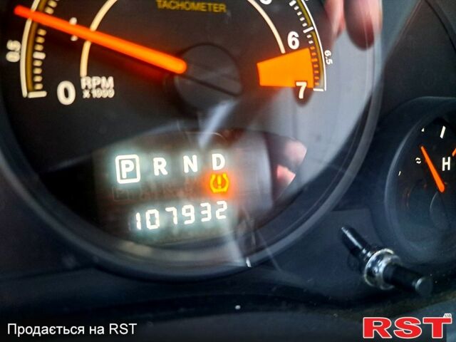 Серый Джип Компас, объемом двигателя 2.4 л и пробегом 160 тыс. км за 10500 $, фото 5 на Automoto.ua