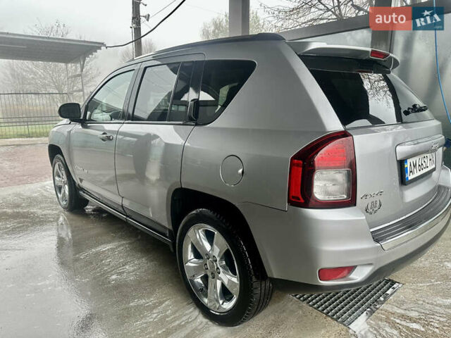 Серый Джип Компас, объемом двигателя 2.4 л и пробегом 160 тыс. км за 10500 $, фото 4 на Automoto.ua
