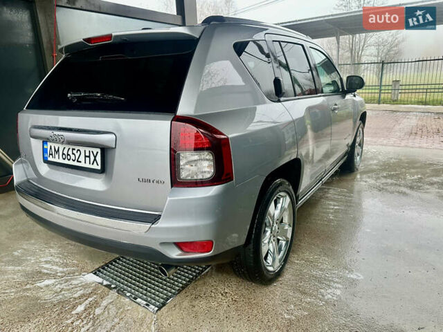 Серый Джип Компас, объемом двигателя 2.4 л и пробегом 160 тыс. км за 10500 $, фото 7 на Automoto.ua