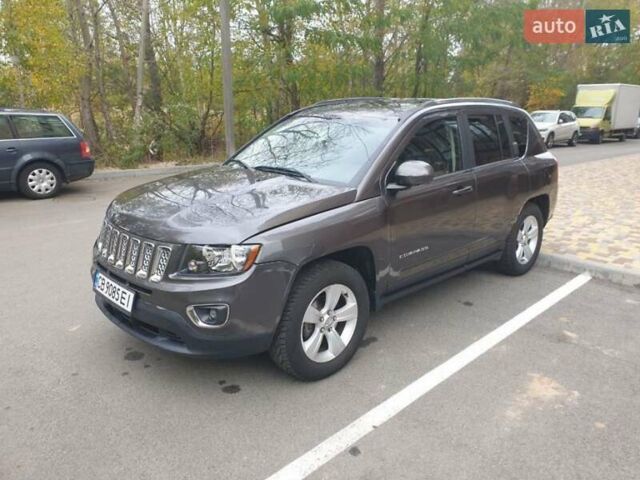Сірий Джип Compass, об'ємом двигуна 2 л та пробігом 80 тис. км за 8300 $, фото 19 на Automoto.ua