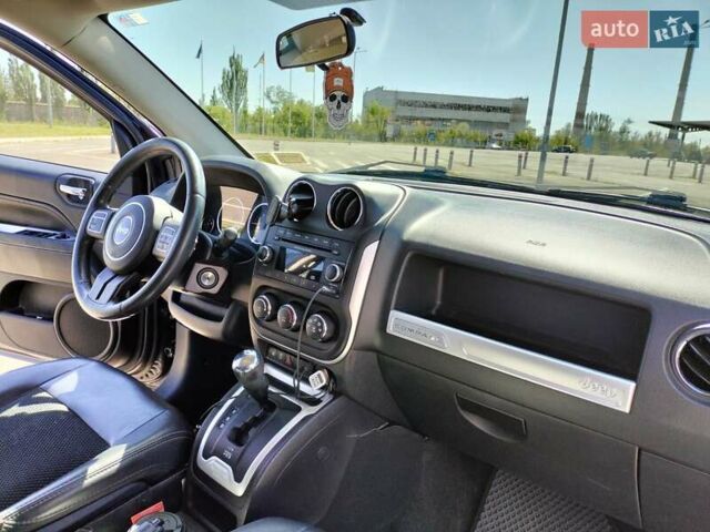 Сірий Джип Compass, об'ємом двигуна 2.36 л та пробігом 154 тис. км за 10200 $, фото 14 на Automoto.ua