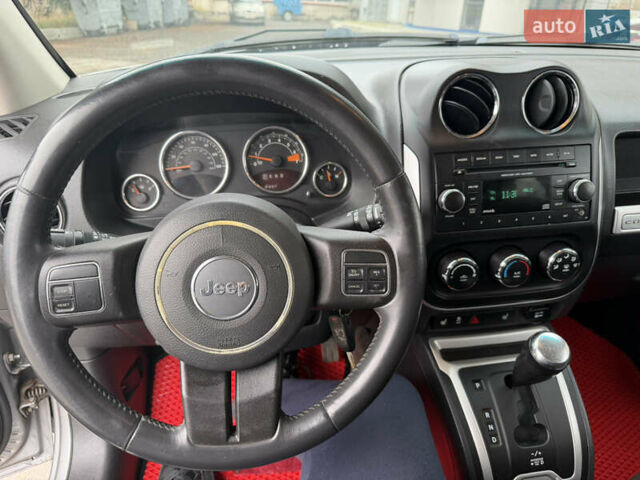 Серый Джип Компас, объемом двигателя 2.4 л и пробегом 220 тыс. км за 8650 $, фото 20 на Automoto.ua