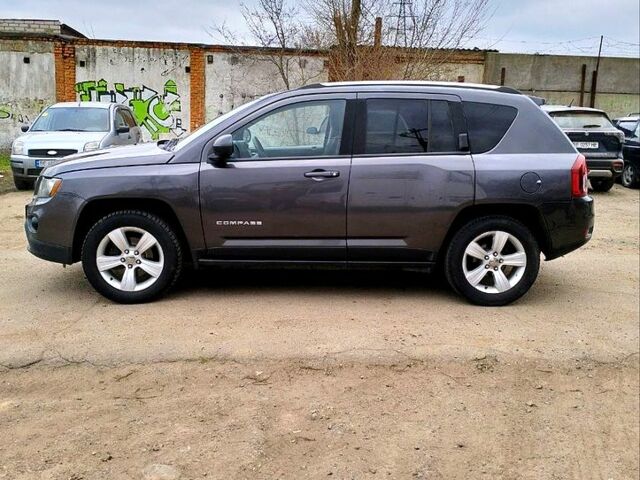 Сірий Джип Compass, об'ємом двигуна 2.4 л та пробігом 155 тис. км за 10000 $, фото 9 на Automoto.ua