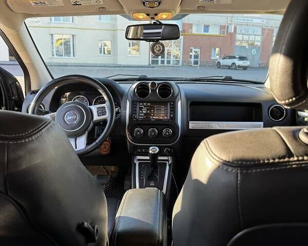 Серый Джип Компас, объемом двигателя 2.36 л и пробегом 167 тыс. км за 10300 $, фото 18 на Automoto.ua