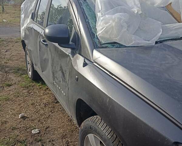 Сірий Джип Compass, об'ємом двигуна 2.4 л та пробігом 130 тис. км за 4500 $, фото 23 на Automoto.ua