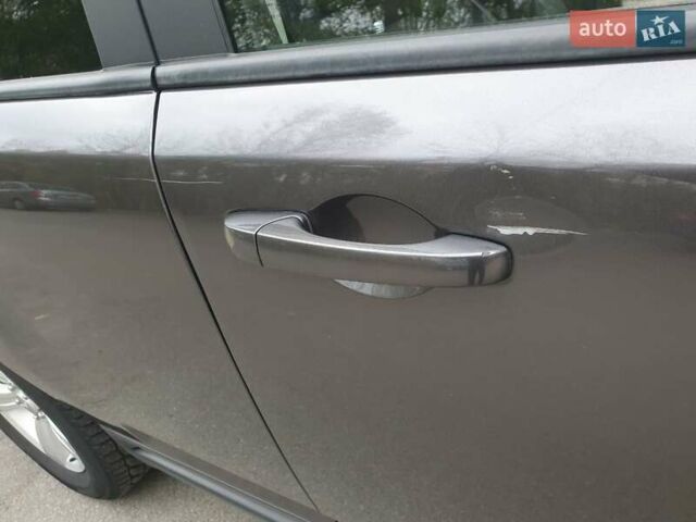 Сірий Джип Compass, об'ємом двигуна 2 л та пробігом 80 тис. км за 8300 $, фото 44 на Automoto.ua