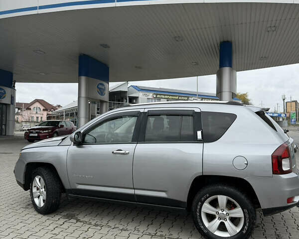 Серый Джип Компас, объемом двигателя 2.4 л и пробегом 220 тыс. км за 8650 $, фото 8 на Automoto.ua