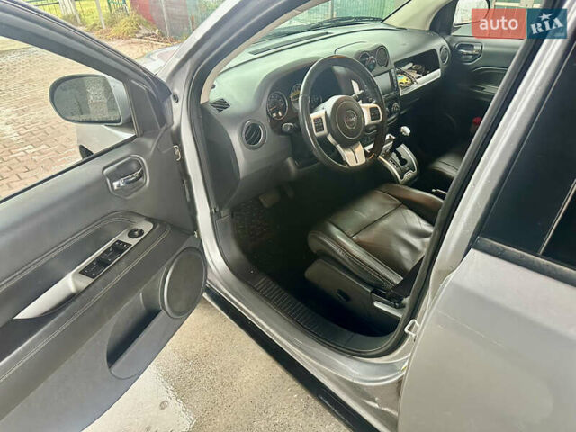 Серый Джип Компас, объемом двигателя 2.4 л и пробегом 160 тыс. км за 10500 $, фото 13 на Automoto.ua
