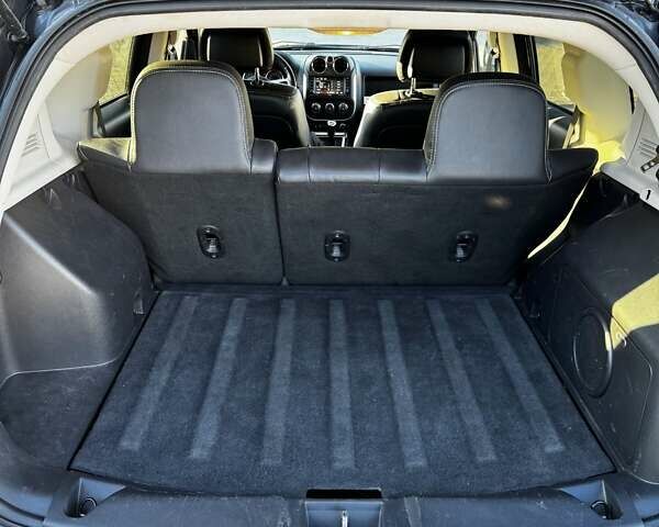 Серый Джип Компас, объемом двигателя 2.36 л и пробегом 167 тыс. км за 10300 $, фото 17 на Automoto.ua