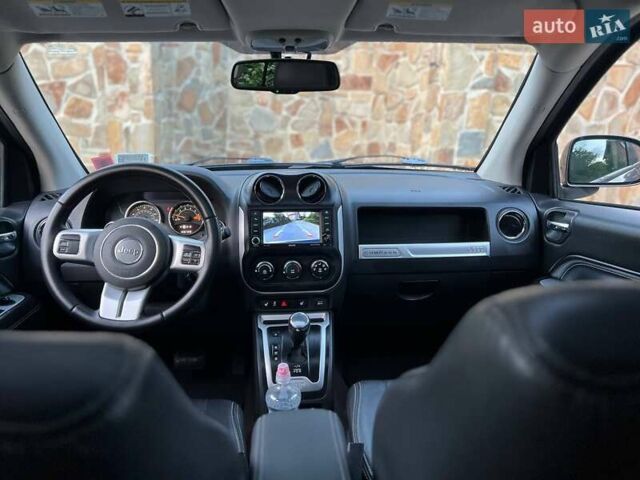 Сірий Джип Compass, об'ємом двигуна 2.36 л та пробігом 208 тис. км за 9800 $, фото 48 на Automoto.ua
