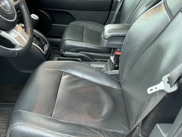 Серый Джип Компас, объемом двигателя 2.4 л и пробегом 95 тыс. км за 10999 $, фото 16 на Automoto.ua