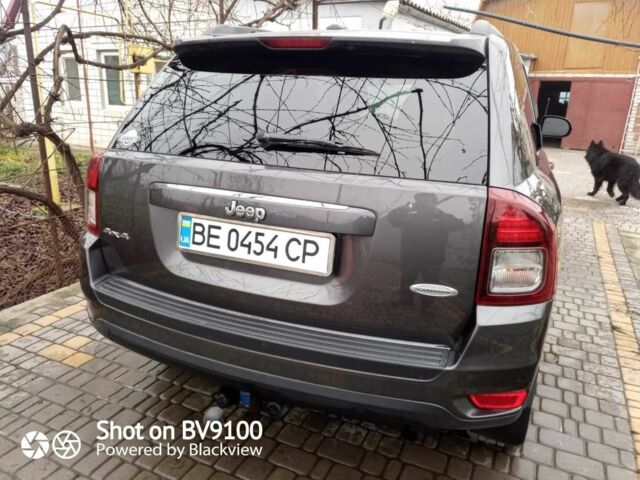 Серый Джип Компас, объемом двигателя 2.4 л и пробегом 97 тыс. км за 12000 $, фото 6 на Automoto.ua