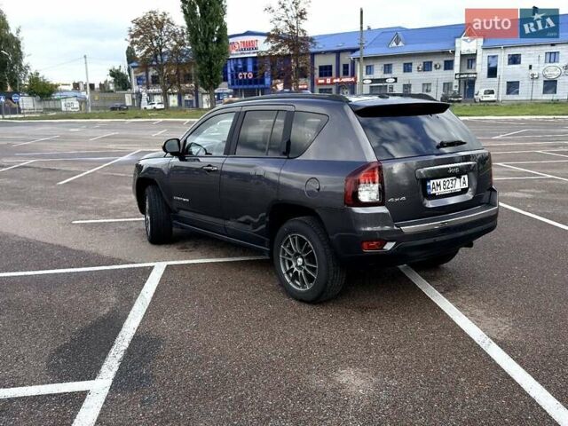 Сірий Джип Compass, об'ємом двигуна 2.4 л та пробігом 146 тис. км за 9600 $, фото 3 на Automoto.ua