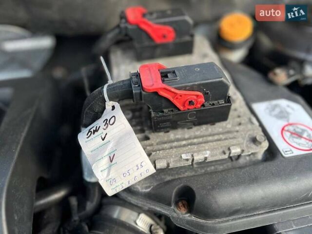 Сірий Джип Compass, об'ємом двигуна 2.36 л та пробігом 208 тис. км за 9800 $, фото 80 на Automoto.ua