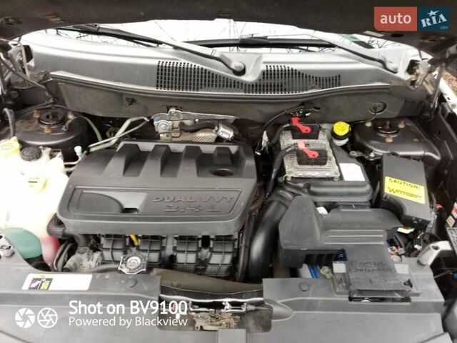 Серый Джип Компас, объемом двигателя 2.4 л и пробегом 97 тыс. км за 12000 $, фото 3 на Automoto.ua