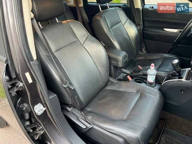 Сірий Джип Compass, об'ємом двигуна 2.36 л та пробігом 208 тис. км за 9800 $, фото 72 на Automoto.ua