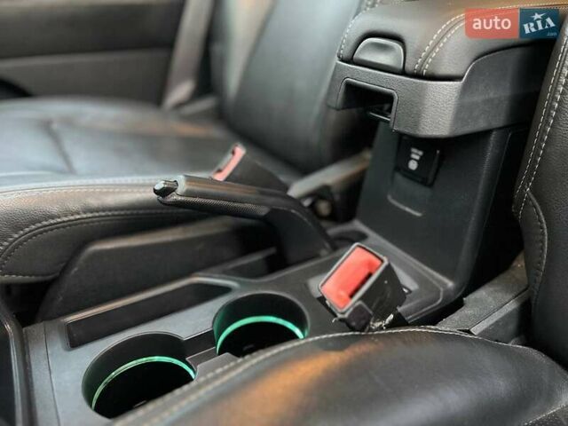 Сірий Джип Compass, об'ємом двигуна 2.36 л та пробігом 208 тис. км за 9800 $, фото 63 на Automoto.ua