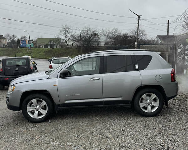 Сірий Джип Compass, об'ємом двигуна 2 л та пробігом 125 тис. км за 11200 $, фото 4 на Automoto.ua