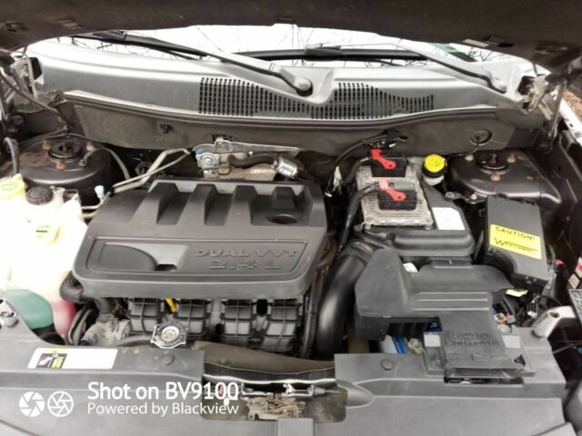 Серый Джип Компас, объемом двигателя 2.4 л и пробегом 97 тыс. км за 12000 $, фото 4 на Automoto.ua