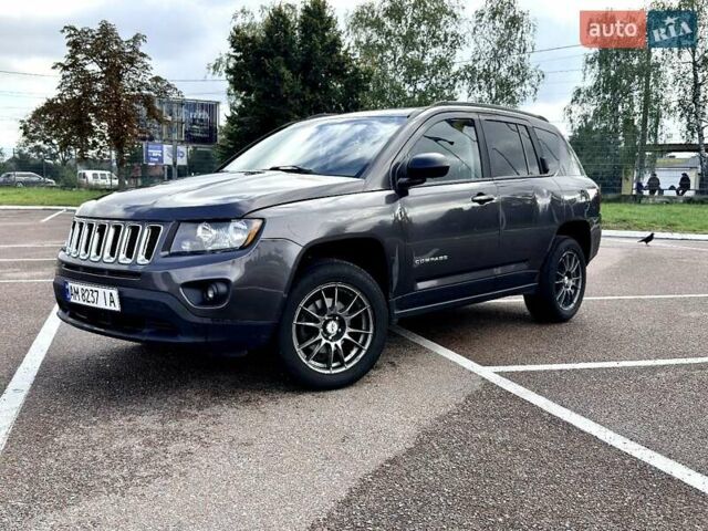 Сірий Джип Compass, об'ємом двигуна 2.4 л та пробігом 146 тис. км за 9600 $, фото 7 на Automoto.ua