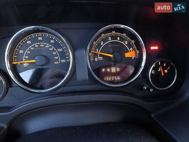 Серый Джип Компас, объемом двигателя 2.36 л и пробегом 205 тыс. км за 9450 $, фото 23 на Automoto.ua