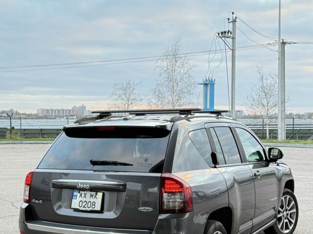 Серый Джип Компас, объемом двигателя 2.4 л и пробегом 95 тыс. км за 10999 $, фото 4 на Automoto.ua