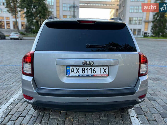 Сірий Джип Compass, об'ємом двигуна 2 л та пробігом 163 тис. км за 9300 $, фото 5 на Automoto.ua