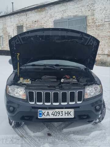 Сірий Джип Compass, об'ємом двигуна 2.36 л та пробігом 120 тис. км за 11000 $, фото 18 на Automoto.ua
