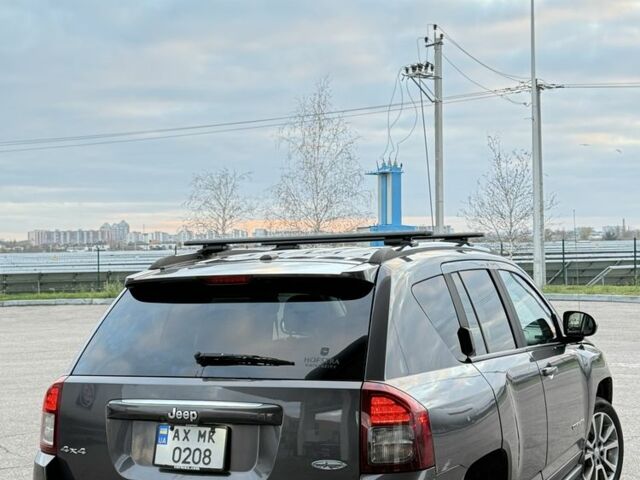 Серый Джип Компас, объемом двигателя 2.4 л и пробегом 95 тыс. км за 10999 $, фото 3 на Automoto.ua