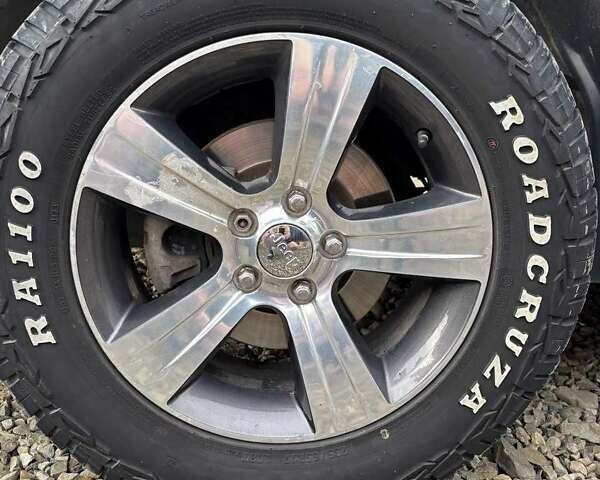 Сірий Джип Compass, об'ємом двигуна 2.4 л та пробігом 160 тис. км за 10700 $, фото 1 на Automoto.ua