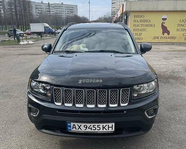 Сірий Джип Compass, об'ємом двигуна 2.4 л та пробігом 116 тис. км за 12800 $, фото 3 на Automoto.ua