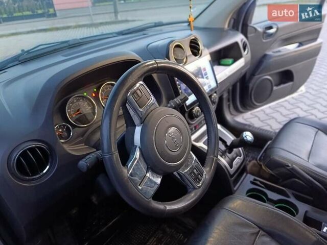 Серый Джип Компас, объемом двигателя 2.36 л и пробегом 205 тыс. км за 9450 $, фото 14 на Automoto.ua