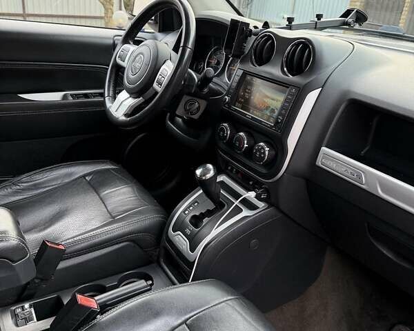 Серый Джип Компас, объемом двигателя 2.36 л и пробегом 105 тыс. км за 11300 $, фото 14 на Automoto.ua