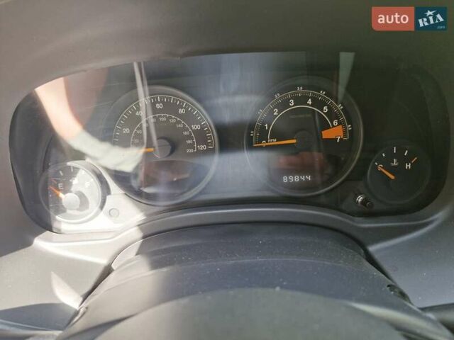 Сірий Джип Compass, об'ємом двигуна 2 л та пробігом 135 тис. км за 12300 $, фото 10 на Automoto.ua