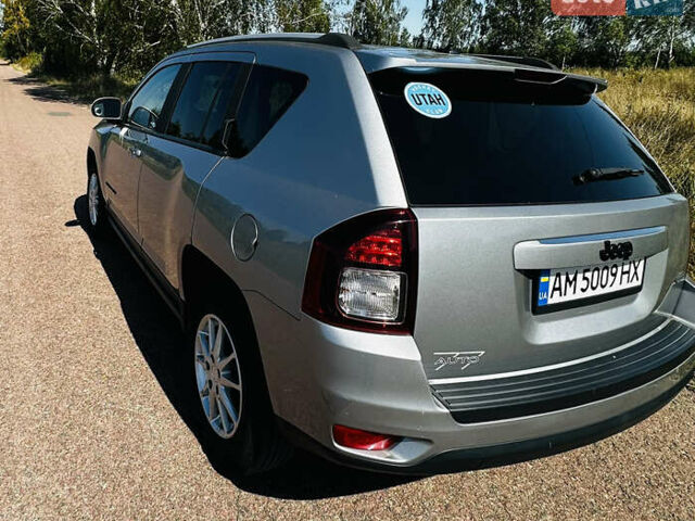Сірий Джип Compass, об'ємом двигуна 2 л та пробігом 117 тис. км за 11200 $, фото 16 на Automoto.ua