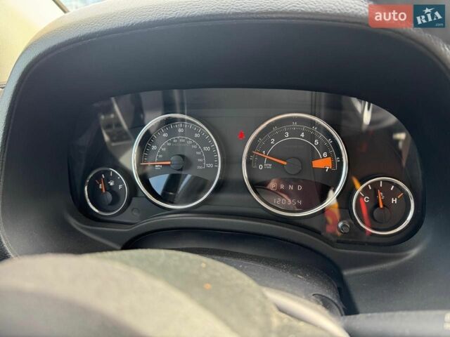 Сірий Джип Compass, об'ємом двигуна 2.36 л та пробігом 194 тис. км за 8500 $, фото 14 на Automoto.ua