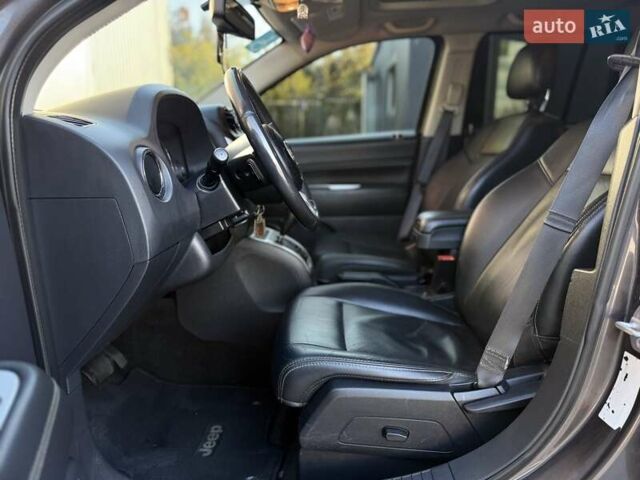 Серый Джип Компас, объемом двигателя 2.36 л и пробегом 104 тыс. км за 9300 $, фото 20 на Automoto.ua