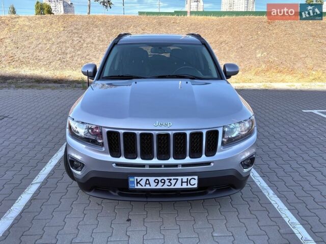 Сірий Джип Compass, об'ємом двигуна 2.36 л та пробігом 194 тис. км за 8500 $, фото 2 на Automoto.ua