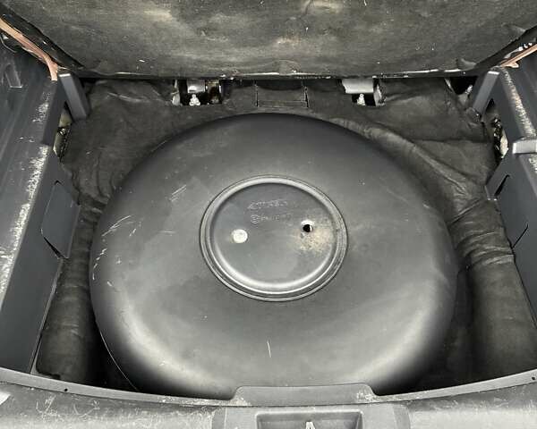 Серый Джип Компас, объемом двигателя 2.36 л и пробегом 189 тыс. км за 10700 $, фото 7 на Automoto.ua